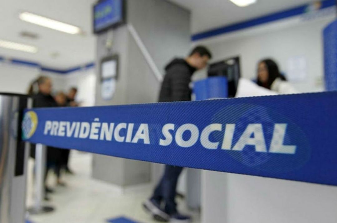 Idosos aposentados há menos de 1 ano não vão receber o 13º salário em abril?